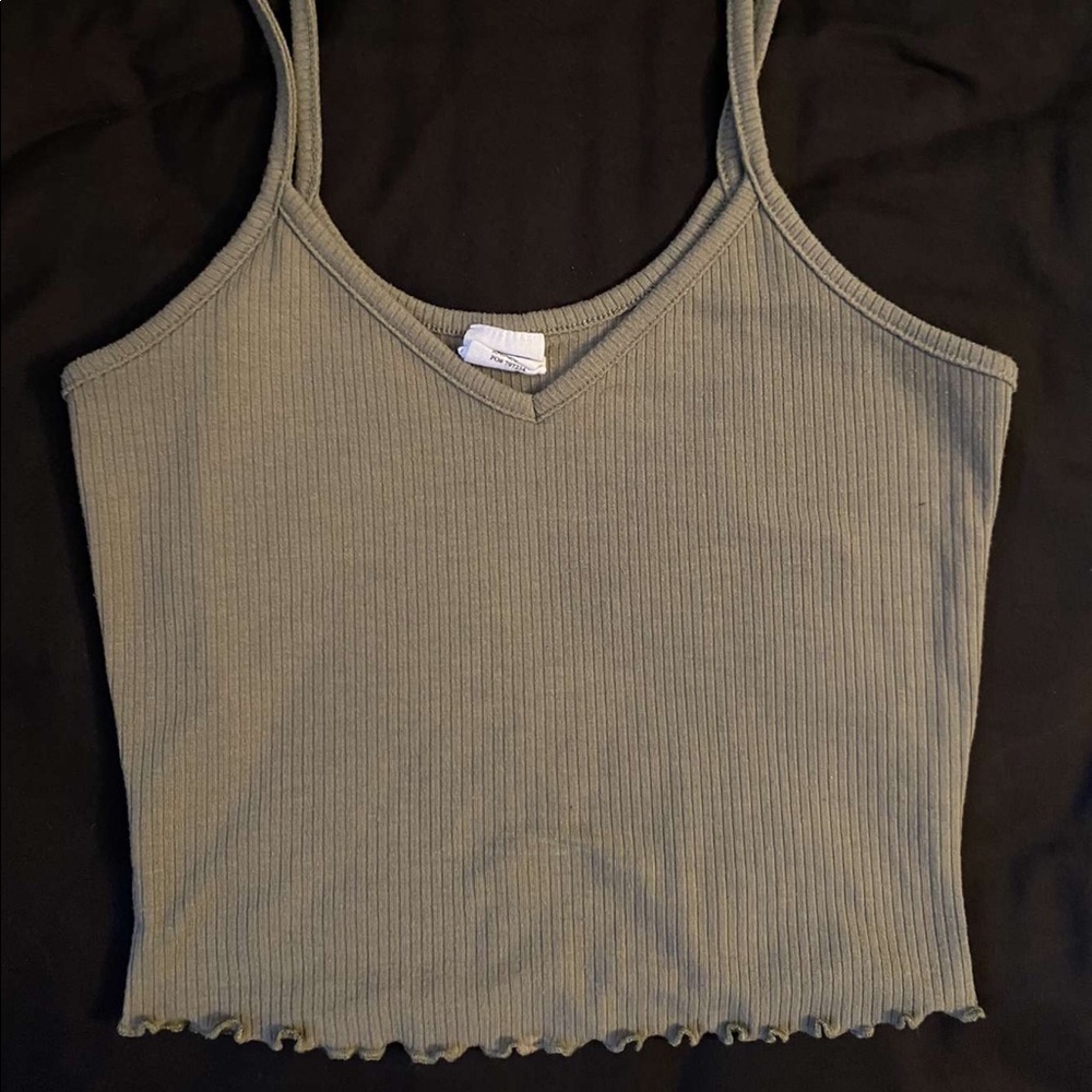 Green crop top
